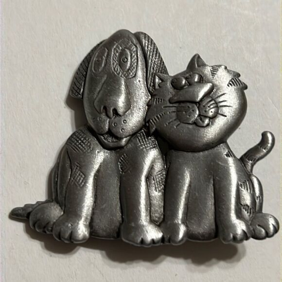 Vintage J.J. Pewter Dog and Cat Brooch - Picture 1 of 8